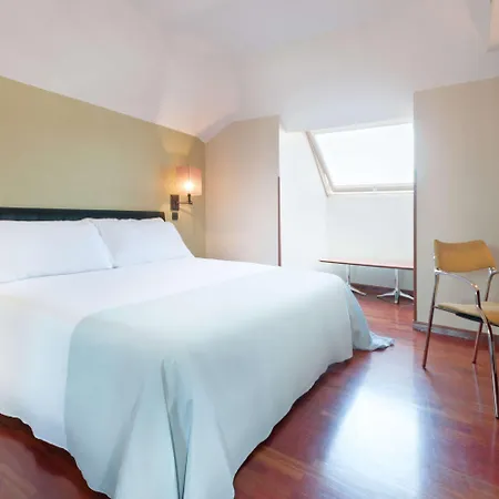 Tryp Sofia Parquesol Hotel 3*