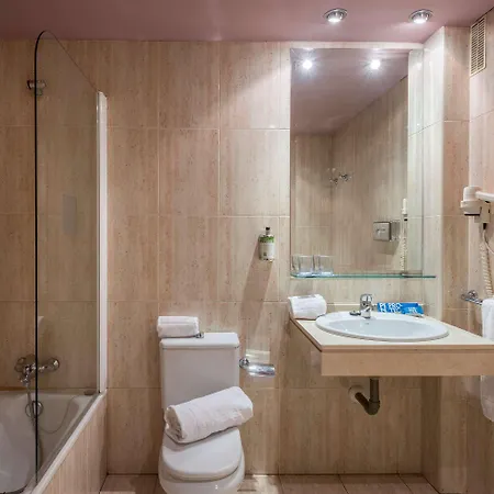 Hotell Tryp Sofia Parquesol 3*