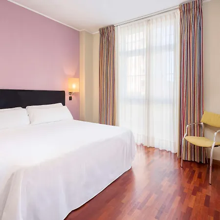 Tryp Sofia Parquesol Hotell