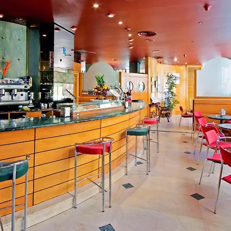 Tryp Sofia Parquesol Hotell 3*