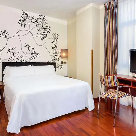 Tryp Sofia Parquesol Hotell