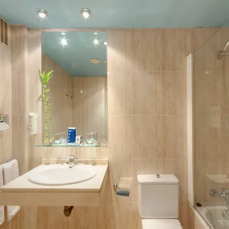 Tryp Sofia Parquesol Hotell 3*