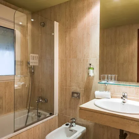 Tryp Sofia Parquesol 3*