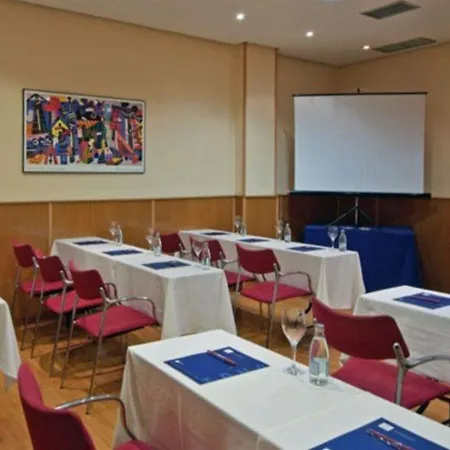 Tryp Sofia Parquesol Hotel