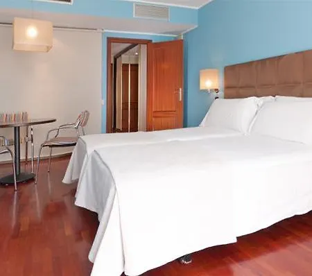 Tryp Sofia Parquesol Отель Вальядолид