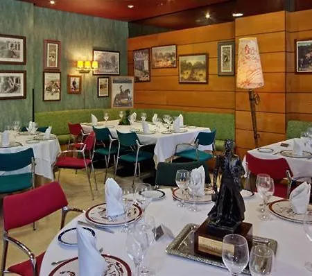 Tryp Sofia Parquesol 3* וייאדוליד