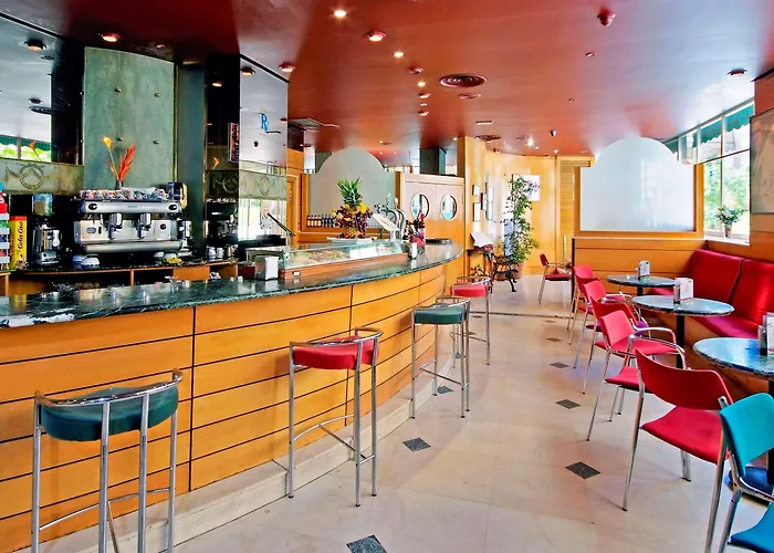 Tryp Sofia Parquesol Hotel 3*