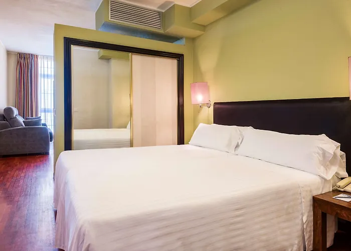 Tryp Sofia Parquesol