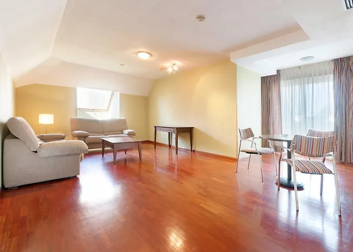 Tryp Sofia Parquesol