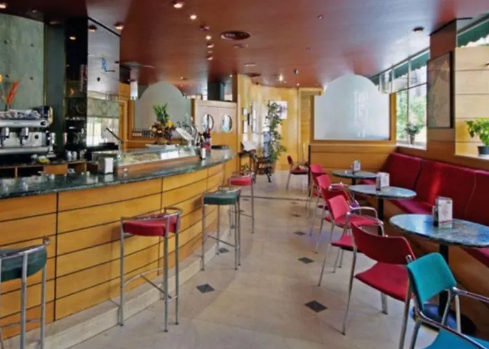 Tryp Sofia Parquesol 3*