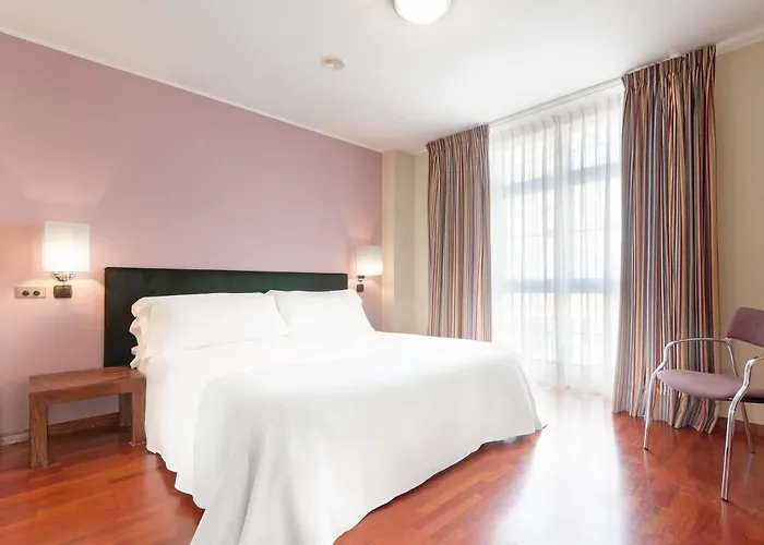 Tryp Sofia Parquesol 3*